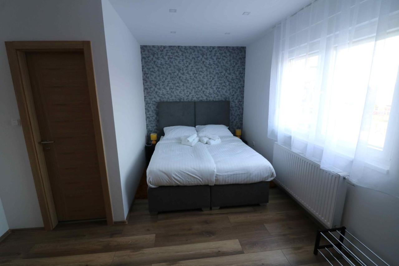 Forum Apartmani I Sobe Donji Miholjac Экстерьер фото
